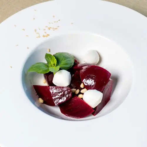 Beet salad from Farhas Ibrahimzade from Pexels