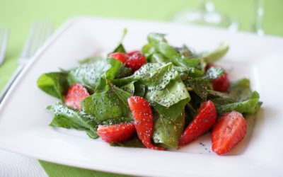 Spinach & Strawberry Salad