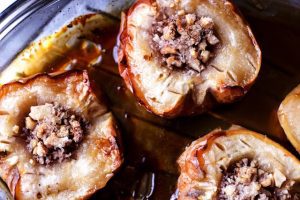 Photo of baked apples filled with nuts and sugar from Liia from Unsplash